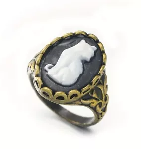 Hermoso anillo camafeo estilo vintage para mujer blanco gato sobre negro - talla 6 🔆 - Imagen 1 de 7
