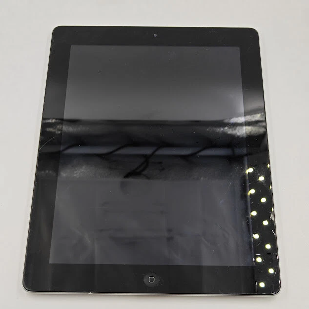 iPad 4ta Generación A1458 - 16GB, No Funciona, Para Piezas - Imagen 1 de 4