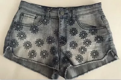 Vanilla Star Shorts Size 9 Juniors  - Image 1 of 3
