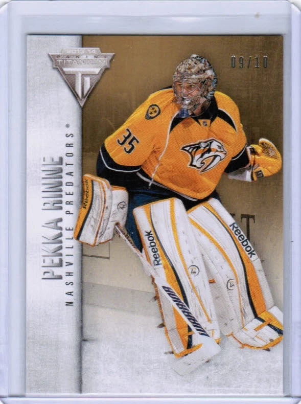 13/14 PANINI TITANIO HOCKEY VENTA AL POR MENOR ORO PARALELO/10 (#1-250) U-Elige de la lista Foto 1 de 1