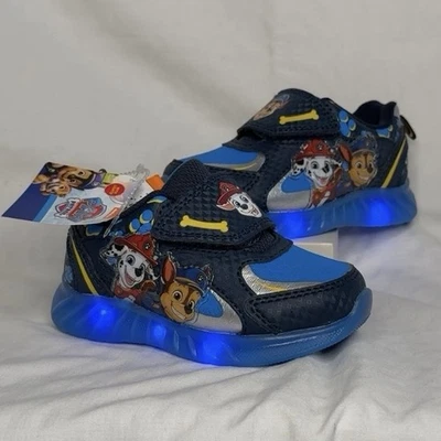 NUEVO CON ETIQUETAS Paw Patrol Niño Niños Niños Tenis Iluminados Talla 6c Zapatos para Niños Pequeños Foto 1 de 4