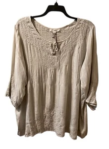 Solitaire Tunic Top Sz 3X NWT Grey Green Embroidered Pintuck Boho Rayon - Picture 1 of 9
