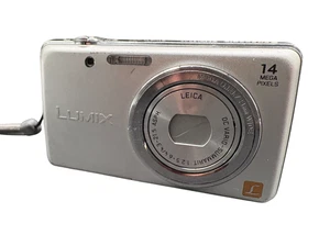Panasonic LUMIX  Digitalkamera Silber DMC-FS40 14,1 MP Geprüft - Bild 1 von 7