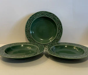Hampton at Home Christmas Berries Green Rimmed Soup Pasta Bowls Set of 3, 8.5" - Picture 1 of 8