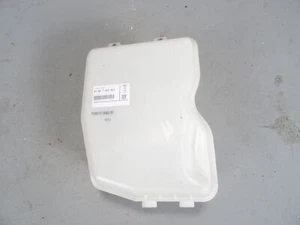 - BMW X1 F48 Wischwassernehälter 61667403903 vorne 2015-2022 - Bild 1 von 7