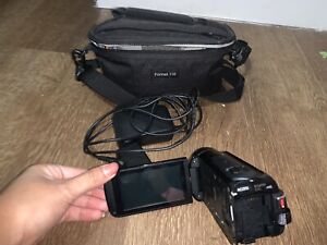 Canon HF R21 (32 GB) High Definition Camcorder