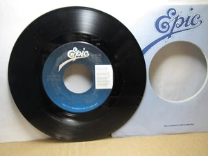Old 45 RPM Record - Epic 34-68598 - Merle Haggard - 5:01 Blues / Man From Anothe - Picture 1 of 2