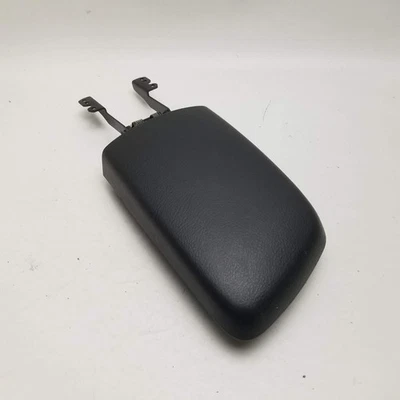 Toyota Yaris 2006-2011 sedán 06 07 08 09 10 11 consola central tapa reposabrazos  Foto 1 de 4