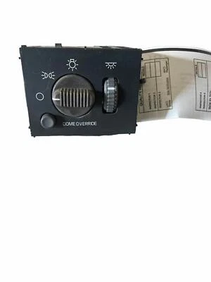 95 96 97 98 99 00 CHEVY TAHOE Headlight Switch Dash Mounted - Image 1 of 4