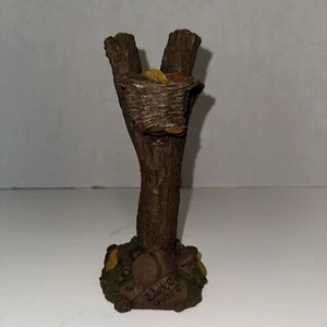 Vintage 1987 Thomas Tom Clark Gnome Cairn Studio Basket II Figurine Sculpture - Picture 1 of 4
