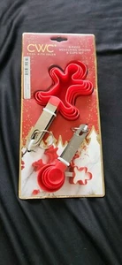 CWC Cook with Color 8 Piece Measuring Spoons and Cups Set Gingerbread Man NEW - Picture 1 of 2