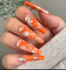 Juego de uñas postizas de mármol naranja - Imagen 1 de 2