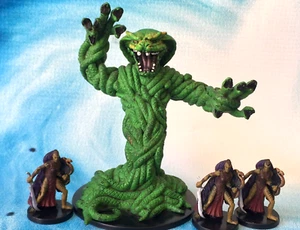 Yuan-Ti Anathema & Yuan-Ti Pureblood Dungeons & Dragons Miniatures s810 - Picture 1 of 4