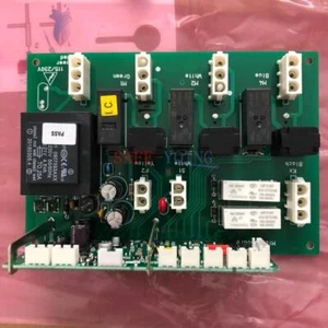 1 Stück Neu CAREL CODE RITC230E01 REV.2.036 32B216 Klimaplatte - Bild 1 von 2