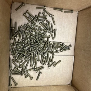 10-32 x 3/8" Round Pan Head Machine Screws Solid Brass Slotted Drive Qty 137 - Picture 1 of 3