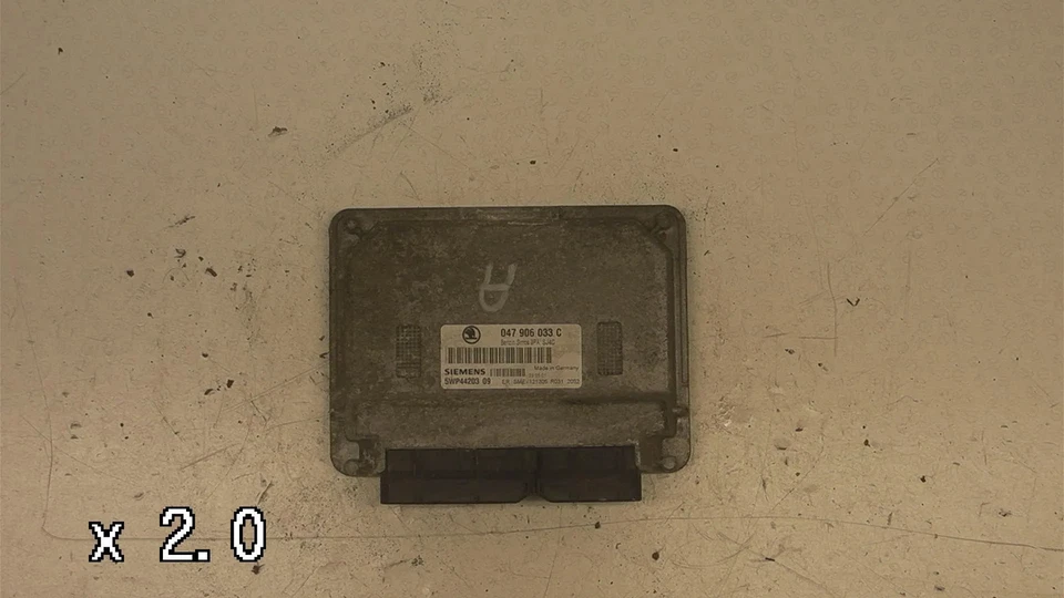 Centralina motore originale (ECU) SKODA FABIA I Combi (6Y5) 2001 - Immagine 1 di 1