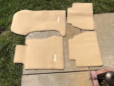 1998-2002 Mercedes-Benz W210 подлинный E320 E430 ((4-Matic))) коврики желтовато-коричневый OEM - Изображение 1 из 4