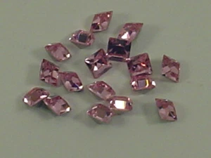 36pcs 2mm LIGHT ROSE SQUARE FOILED POINTED BACK European Rhinestones - Picture 1 of 1