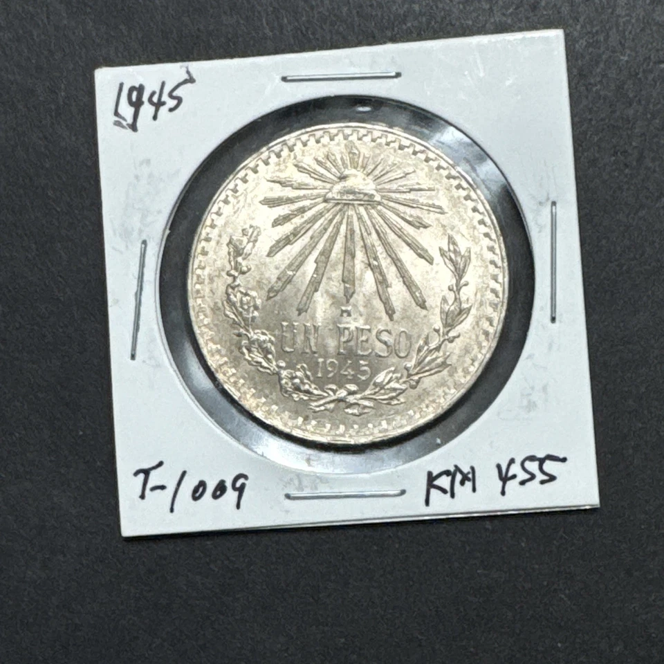 Moneda de Plata Brillante Coleccionable México 1945 Un Peso Gorra y Rayos Foto 1 de 2