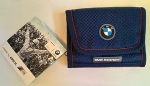 Nuevo con etiquetas BMW M Motorsport x Puma Cartera Azul Medieval Nylon Triple - Imagen 1 de 9