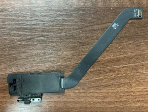 Genuine/OEM Apple Macbook Pro A1278 Mid-2012 WIFI Card with Flex Cable - Picture 1 of 2