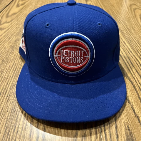 Detroit Pistons New Era 59fifty Hardwood Classic 7 1/8 Detroit City Flag Hat Cover