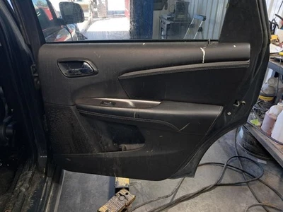 2018 Dodge Journey Rear Right Door Panel Trim Black Used OEM 442892 Foto 1 de 4
