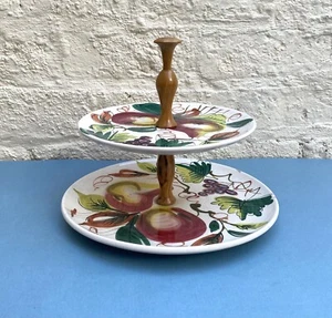 Soporte para pasteles de cerámica italiano vintage pintado a mano frutas mediterráneas de 2 niveles - Imagen 1 de 10
