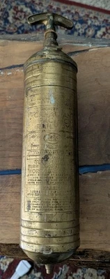 Canadian Pacific Railway Brass Fire Extinguisher - Image 1 of 4