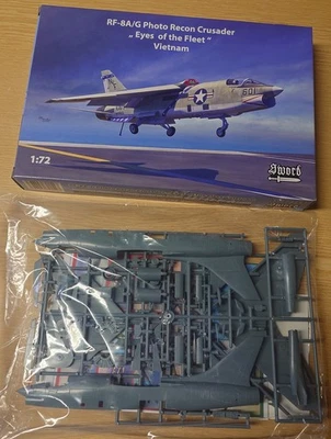 RF-8A/G Photo-Recon Crusader (4x camo) in 1/72 von Sword - Bild 1 von 2