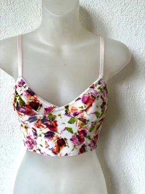 Bralette floral de terciopelo Intimately Free People nuevo sin etiquetas XS Foto 1 de 4