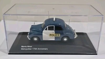 Vanguards VA05805 Morris Minor Metro Police 175th Anniversary 1:43 1/43 Diecast  - Image 1 of 4