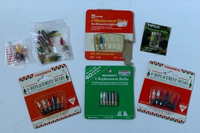 VINTAGE LOT OF CHRISTMAS TREE LIGHT BULBS SPARE SET WOOLWORTHS PIFCO WINFIELDS - Image 1 of 4