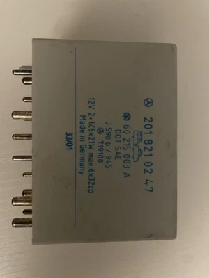 Relé XL 2018210247 genuino para MB Mercedes Clase C E 420 Mercedes-Benz C280 E420 Foto 1 de 4