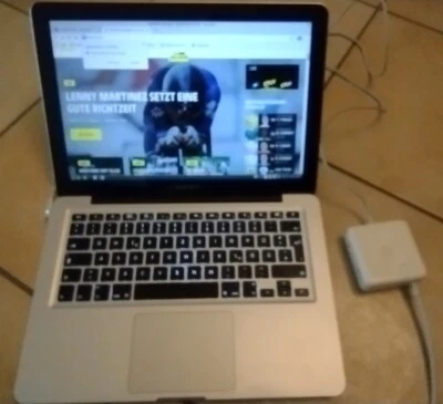 Apple Mac Book Pro 13 zoll - Bild 1 von 4