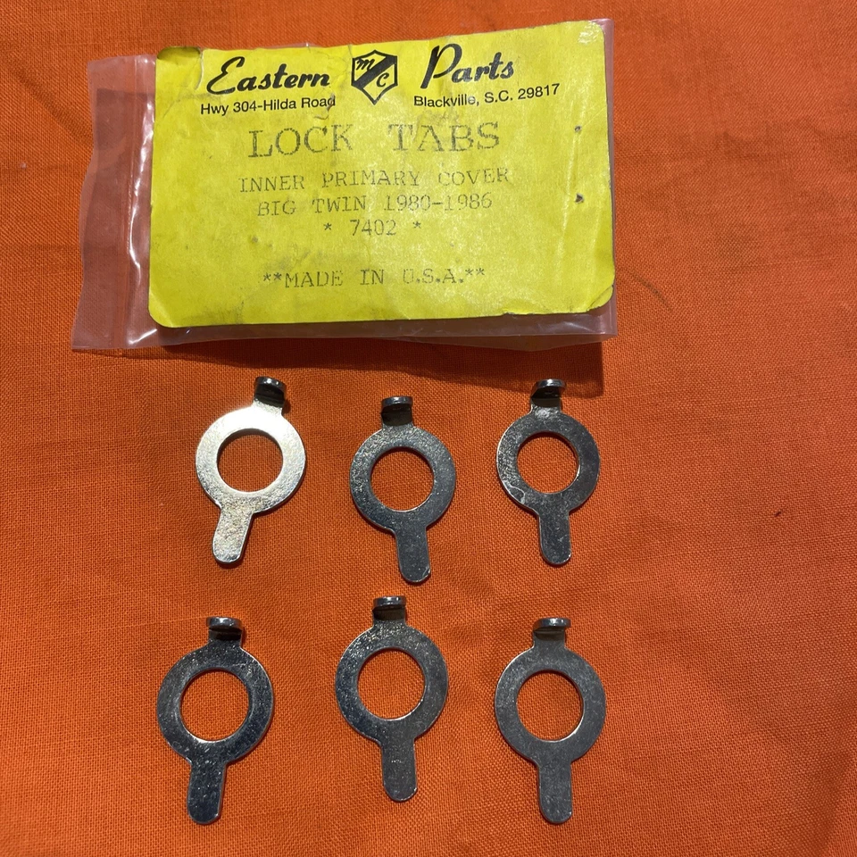 HARLEY BIG TWIN INNER PRIMARY COVER LOCK TAB (6) OEM 7402 - Image 1 of 4