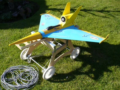 RC Deltaflugzeug 1060mm Spannw. 980mm Lang 10Blatt Impeller mit Startwagen! - Bild 1 von 4