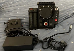 RED Dragon EPIC-X S35 MYSTERIUM X Videokamera 181 STUNDEN !! Canon Mount - Bild 1 von 9