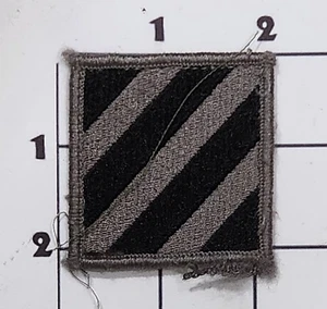 3rd Infantry Division Patch United States Army Embroidered Sew On - Picture 1 of 1