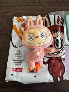 100% Authentic PopMart Labubu The Monsters Lazy Yoga Series - Ab Roller - Picture 1 of 3