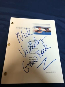 NICK VALLELONGA SIGNED AUTOGRAPHED GREEN BOOK FULL MOVIE SCRIPT PROOF RARE - Imagen 1 de 3