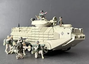 Forces Of Valor 1:32 AAVP7A1 Amphibious Assault Vehicle Die-cast USMC Unimax '03 - Picture 1 of 24