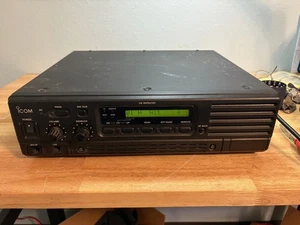 Icom FR4000 UHF Repeater 450 - 480 MHz, 32 CH 50 watt - Picture 1 of 5