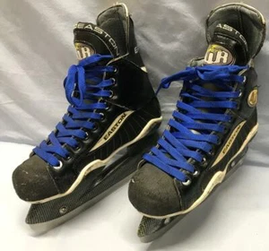 Easton AIR Ice Hockey Skates - Blue Laces - Big Kids Youth Size 5 - Scuffed - Picture 1 of 11