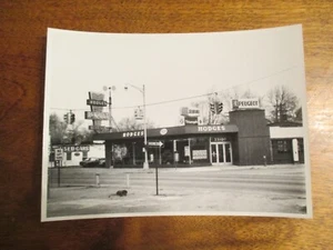 Detroit MI Hodges Subaru Renault #2 Car Auto Automobile Dealership Photograph - Picture 1 of 3