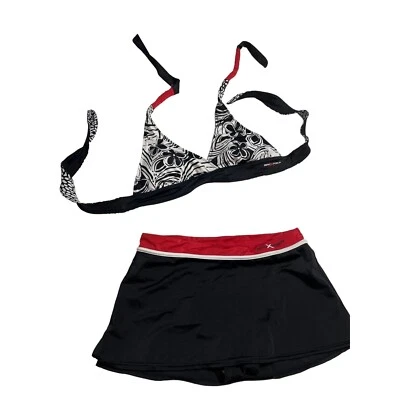 Saia de Biquíni ZEROXPOSUR Feminina Tamanho 10 Acolchoada Reversível Preta - Imagem 1 de 4