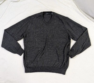 Мужской свитер Lyle & Scott средний 100% шерсть мериноса с V-образным вырезом пуловер вязаный эластичный - Изображение 1 из 4