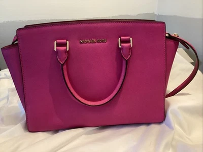 Bolsa de mão Michael Kors Selma Saffiano média com zíper superior rosa, rosa quente, Fushia - Imagem 1 de 4