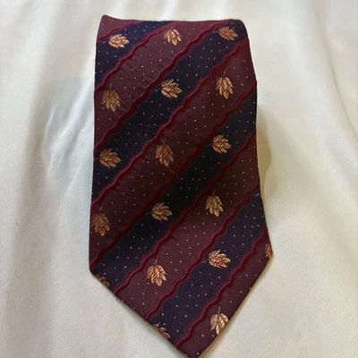 Christian Lacroix Paris Burgundy Navy Gold Leaf Pattern Men's Necktie - Image 1 of 4