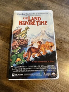 The Land Before Time VHS 1988 Universal Studios - Picture 1 of 2